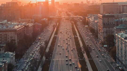 城市夕阳城市化车流