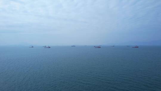 广东惠州巽寮湾海上船只作业B视频素材模板下载
