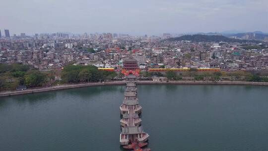 航拍潮州广济桥建筑景观