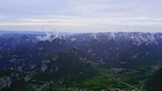 航拍雨后群山云雾缭绕山峦叠嶂山脉山川