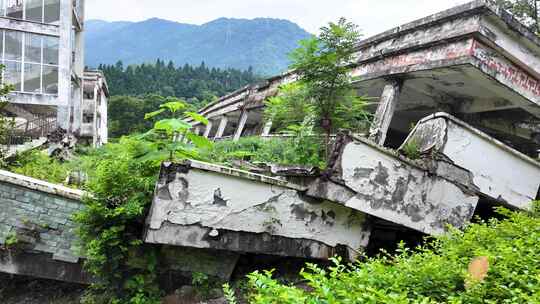 四川汶川映秀漩口中学地震遗址