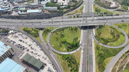 城市高架立交桥交通枢纽重庆西站航拍