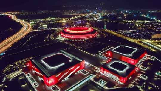 成都大运会世运会主场馆和东安湖园夜景航拍