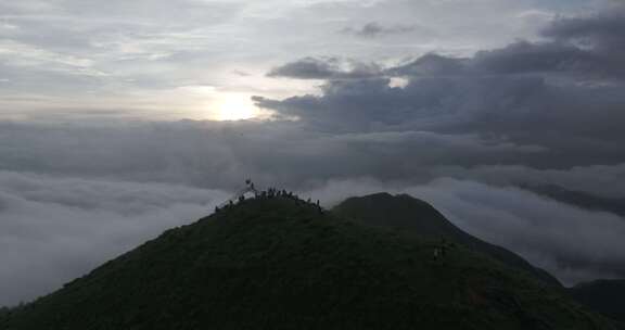 信宜白石大喊地航拍，高山云海航拍