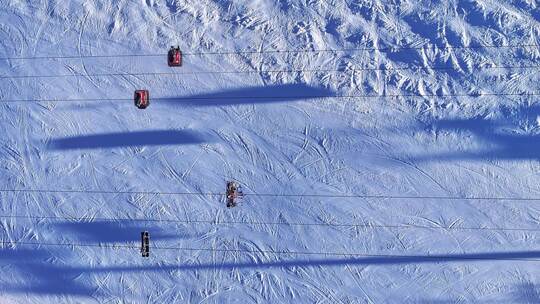 滑雪场俯拍缆车素材