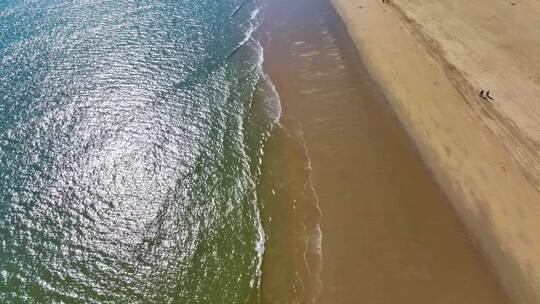 东海大海海边海水海浪沙滩海滩航拍风景唯美