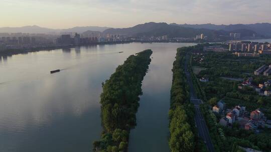 航拍杭州市富阳区富春江夜景