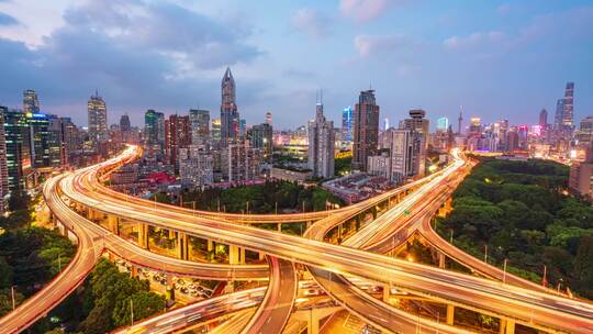 上海延安东路高架桥车流城市风光