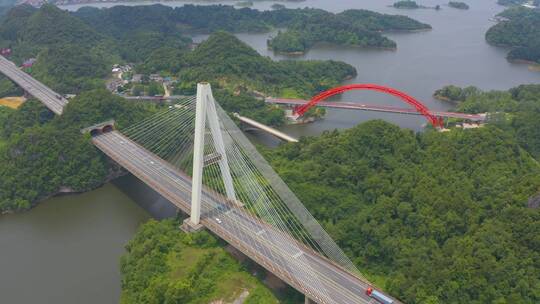 航拍贵州红枫湖大桥和花鱼洞大桥视频素材模板下载