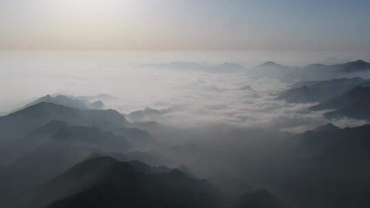 五台山航拍东台顶云雾山脉水墨风