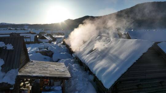 禾木村雪景炊烟