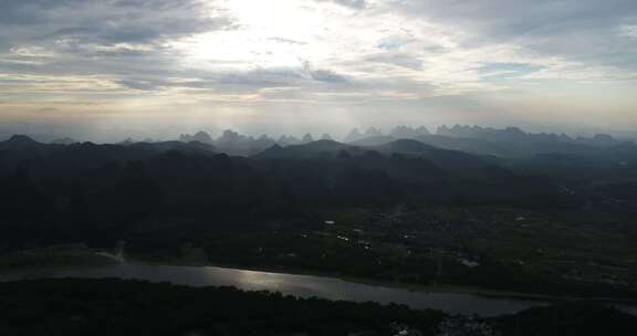 桂林山水漓江航拍空镜