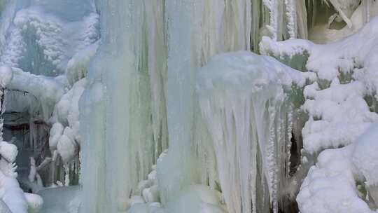 冰雪世界，九如山冰瀑