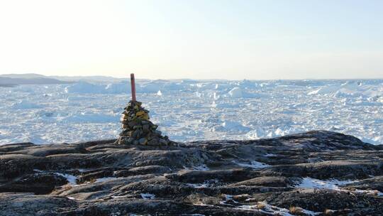 格陵兰伊卢利萨特徒步标志视频素材模板下载