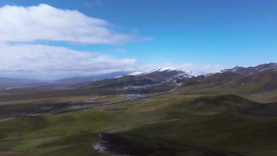 航拍青藏高原青海祁连山脉天境祁连雪山雪景