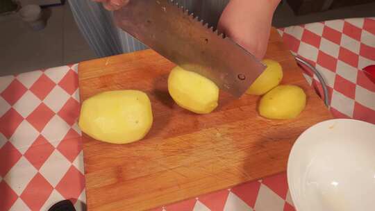切土豆定土豆块处理马铃薯