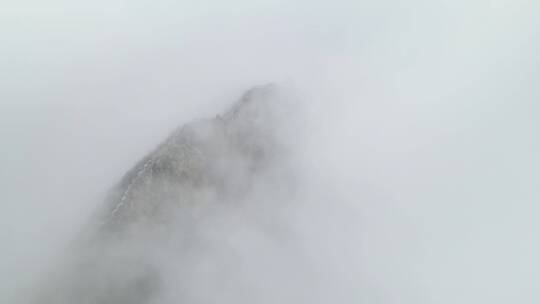 冬季长城雪景云海云海缭绕