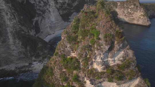 HDR印尼佩尼达岛悬崖航拍自然风光视频素材模板下载