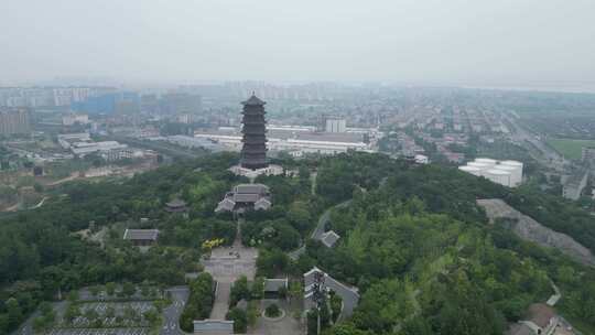 航拍湖北襄阳岘首山文化旅游景区