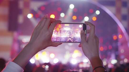 音乐节演唱会歌迷手机拍摄视频
