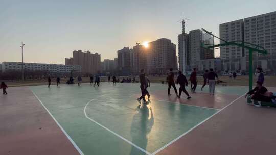城市户外打篮球