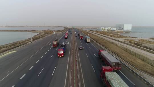 天津高速公路 车辆行驶