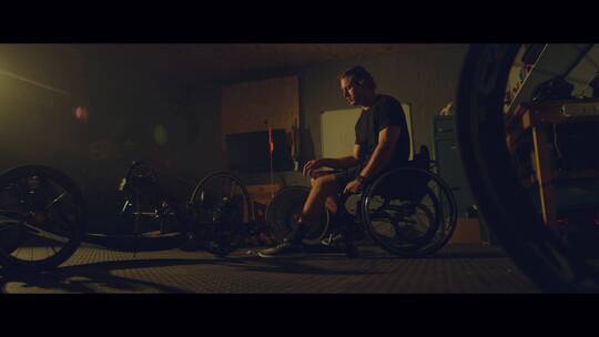 残疾运动员训练视频