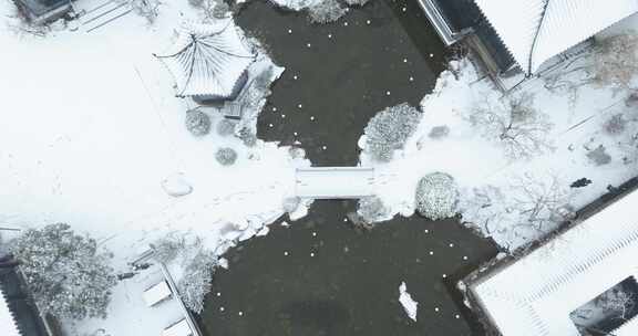 武汉东湖梅园雪景风光