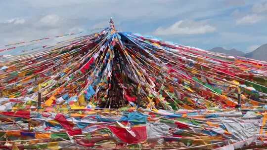 朝圣去拉萨藏族文化宗教信仰