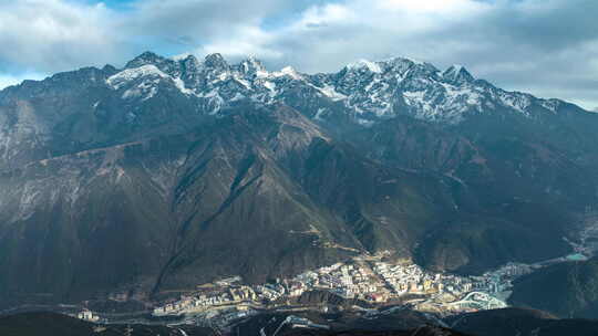 川西康定市五色山