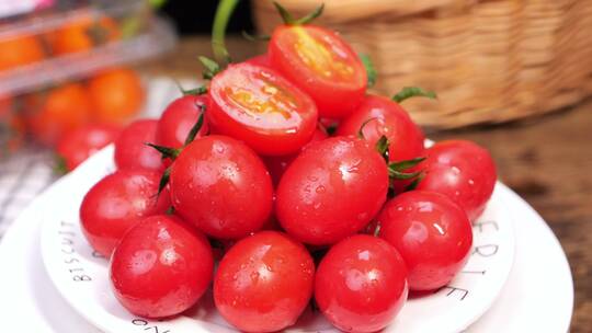 小番茄 小西红柿 新鲜圣女果视频素材模板下载
