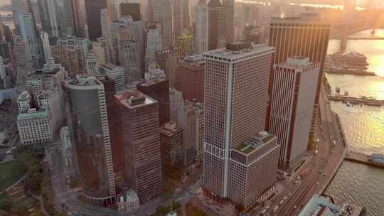 航拍曼哈顿纽约广场一号摩天大楼日出天际线