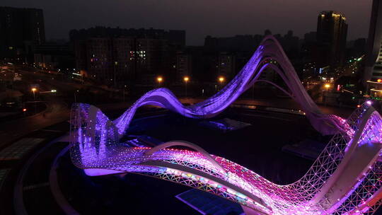 航拍武汉封城光谷广场雕塑彩灯 转 近景夜景
