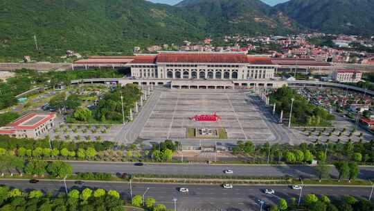 航拍漳州动车站建筑风光