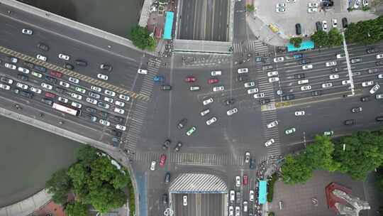 城市高峰期拥堵交通航拍合肥交通