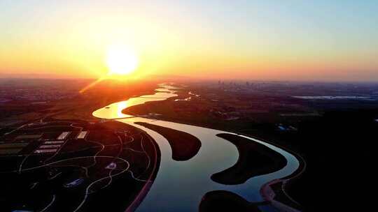 4K航拍滹沱河夕阳