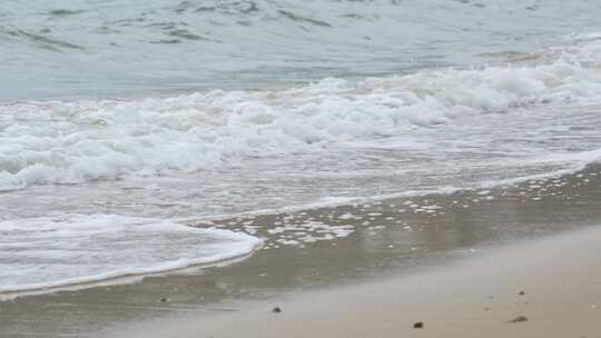 沙滩海浪实拍视频素材模板下载