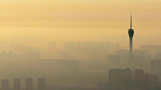 中国河南郑州清晨日出晨雾城市风光航拍