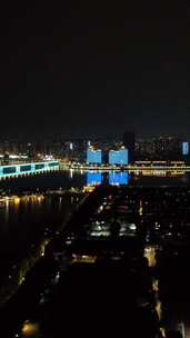 竖版航拍湖北襄阳城市夜景