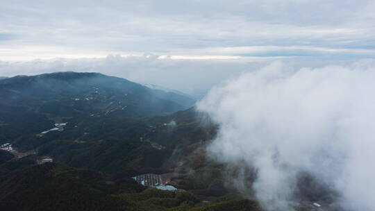 震撼山间云海航拍延时