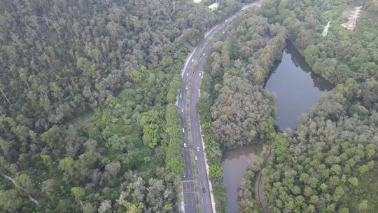 山地公路航拍