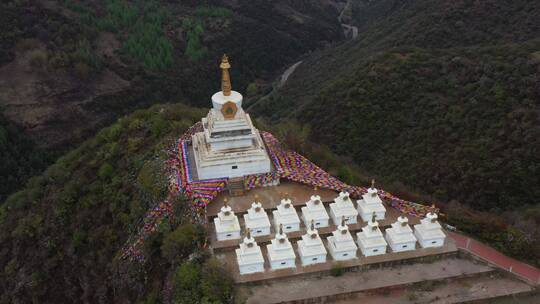 H029 航拍山沟景区