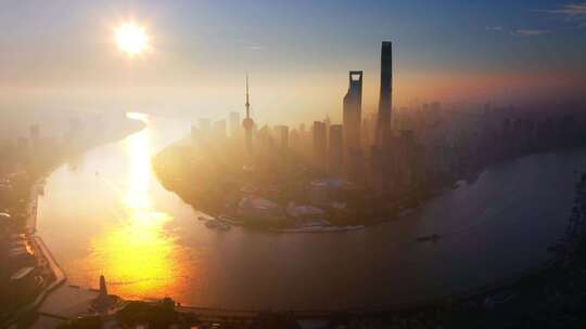 上海航拍东方明珠大气上海