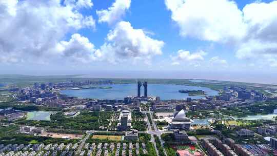 航拍上海临港新片区  滴水湖全景