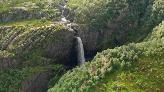 瀑布，陡峭，悬崖，河流