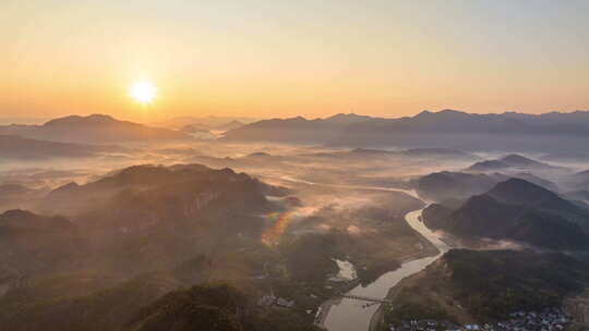 江西鹰潭龙虎山日出航拍延时