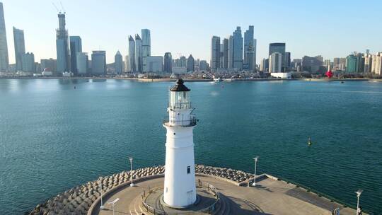 4K 航拍青岛前海一线城市建筑景观