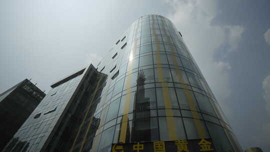原创上海高楼大厦玻璃幕墙延时4K5
