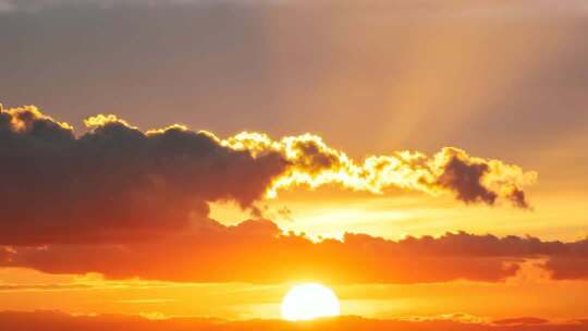 日出日落朝霞晚霞黄昏夕阳金色阳光穿透云层
