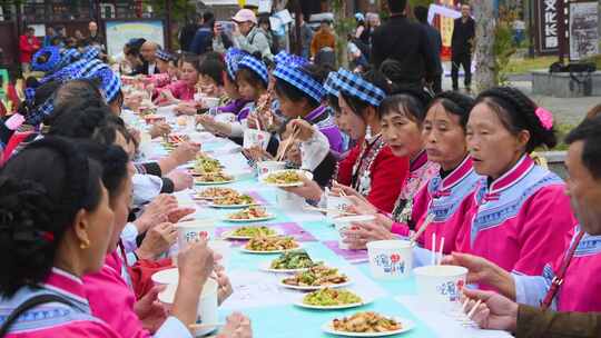 4k少数民族户外长桌宴